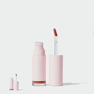 Glossier Cloud Paint in Warm Brown